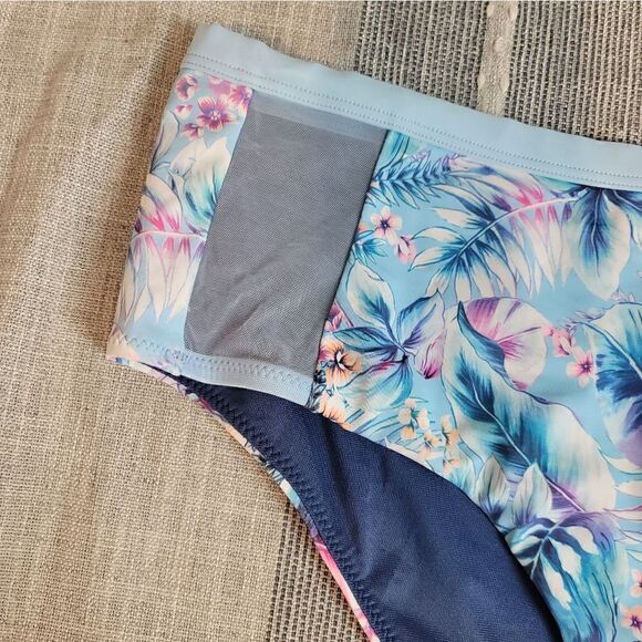 NWT- BLUE RUBY Australia Bikini Bottoms - Picture 3 of 11
